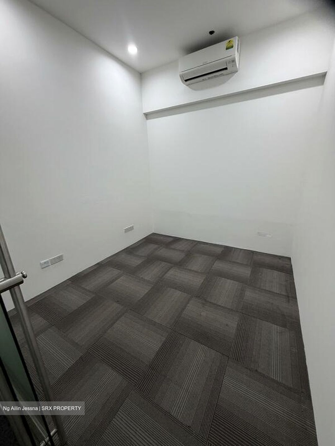 Westway (D5), Retail #506922441